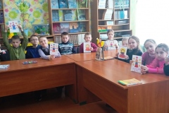 Праздник-Масленица-в-библиотеке-Зиму-провожаем-весну-встречаем
