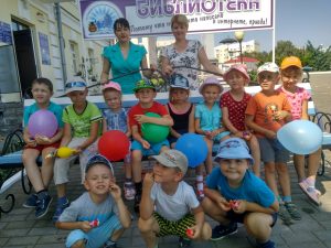 Беседа у тематической выставки «Без срока давности…». /Памяти жертв геноцида/.