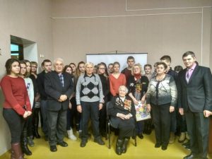 Беседа у тематической выставки «Без срока давности…». /Памяти жертв геноцида/.