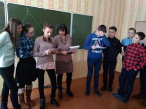 Беседа у тематической выставки «Без срока давности…». /Памяти жертв геноцида/.