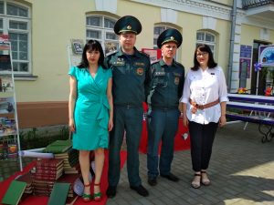 Беседа у тематической выставки «Без срока давности…». /Памяти жертв геноцида/.