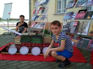 Беседа у тематической выставки «Без срока давности…». /Памяти жертв геноцида/.