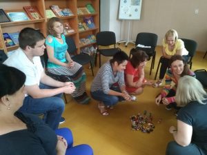 Беседа у тематической выставки «Без срока давности…». /Памяти жертв геноцида/.